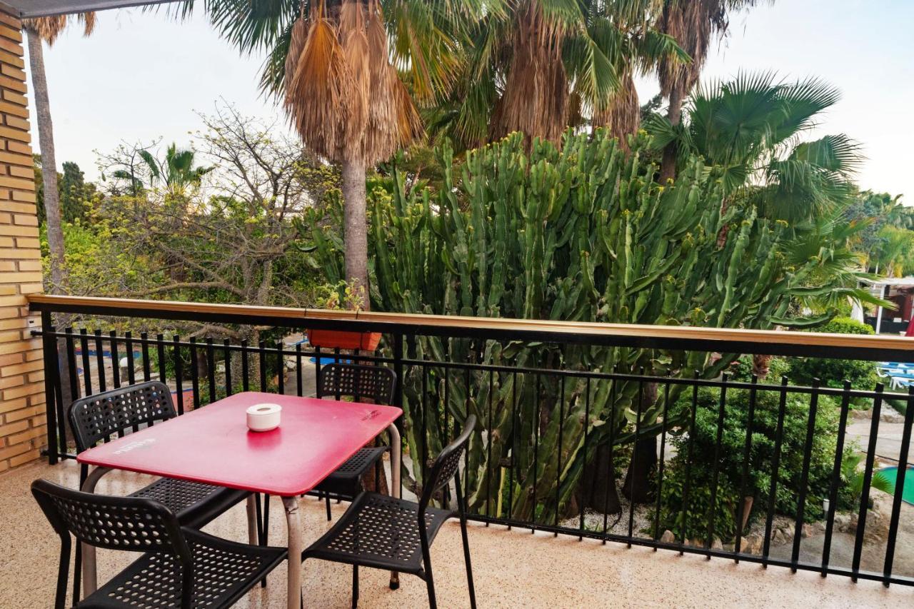 Apartamentos Palasiet Бенидорм Экстерьер фото