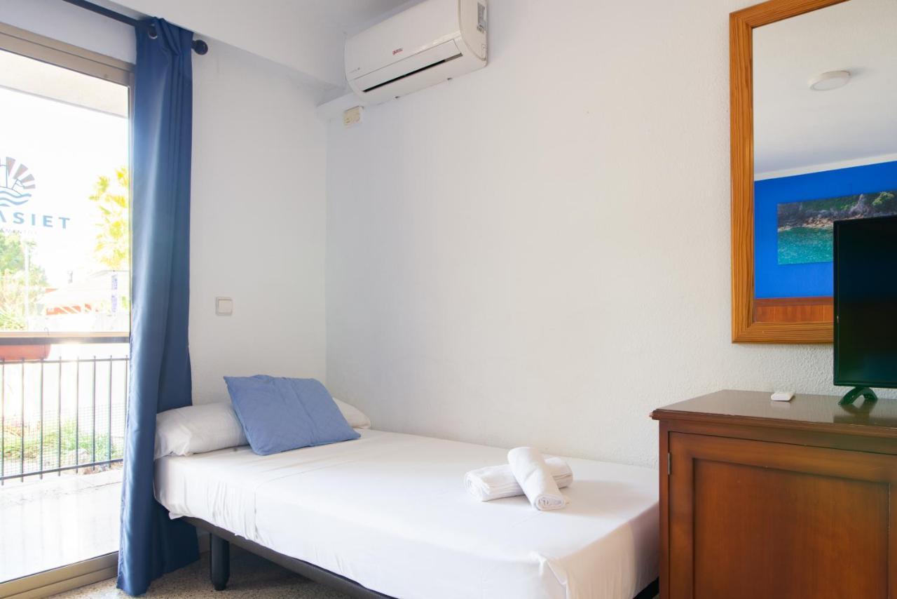 Apartamentos Palasiet Бенидорм Экстерьер фото