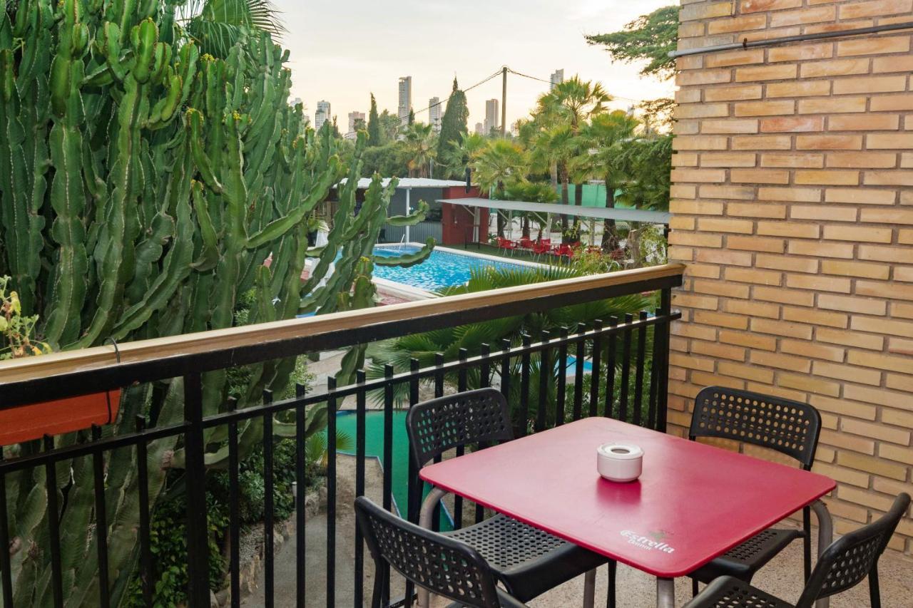Apartamentos Palasiet Бенидорм Экстерьер фото