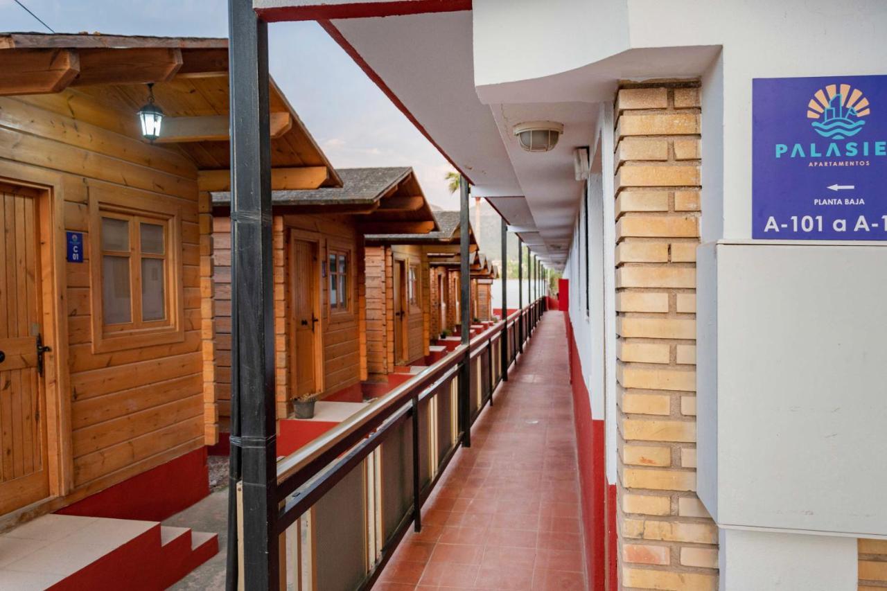 Apartamentos Palasiet Бенидорм Экстерьер фото